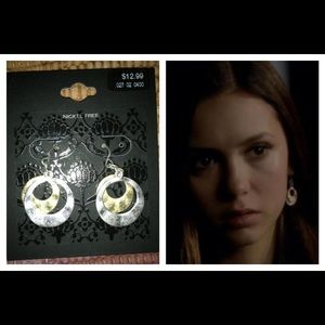 Target Earrings ASO Elena Gilbert